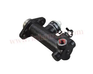 Forklift bahagian Master silinder digunakan untuk CPCD50, dengan kualiti No.XB450-515100-000.good bahagian